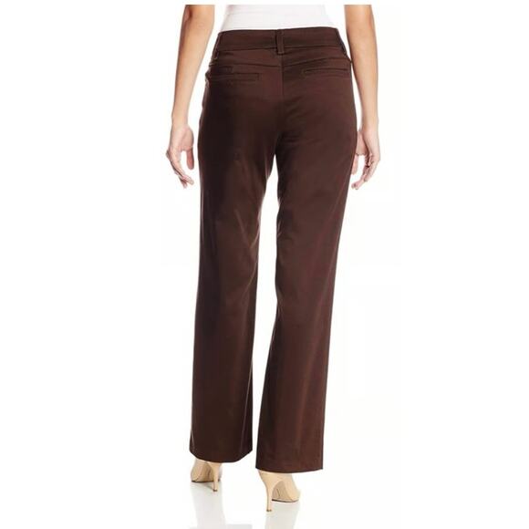 Lee Curvy Fit Brown Straight Leg Pant size 10 New with Tags - Picture 9 of 9